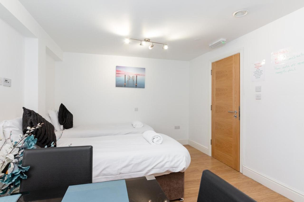 Book Today At Metro Serviced Apartments Bedford - Metro House ,Free Wifi Ngoại thất bức ảnh