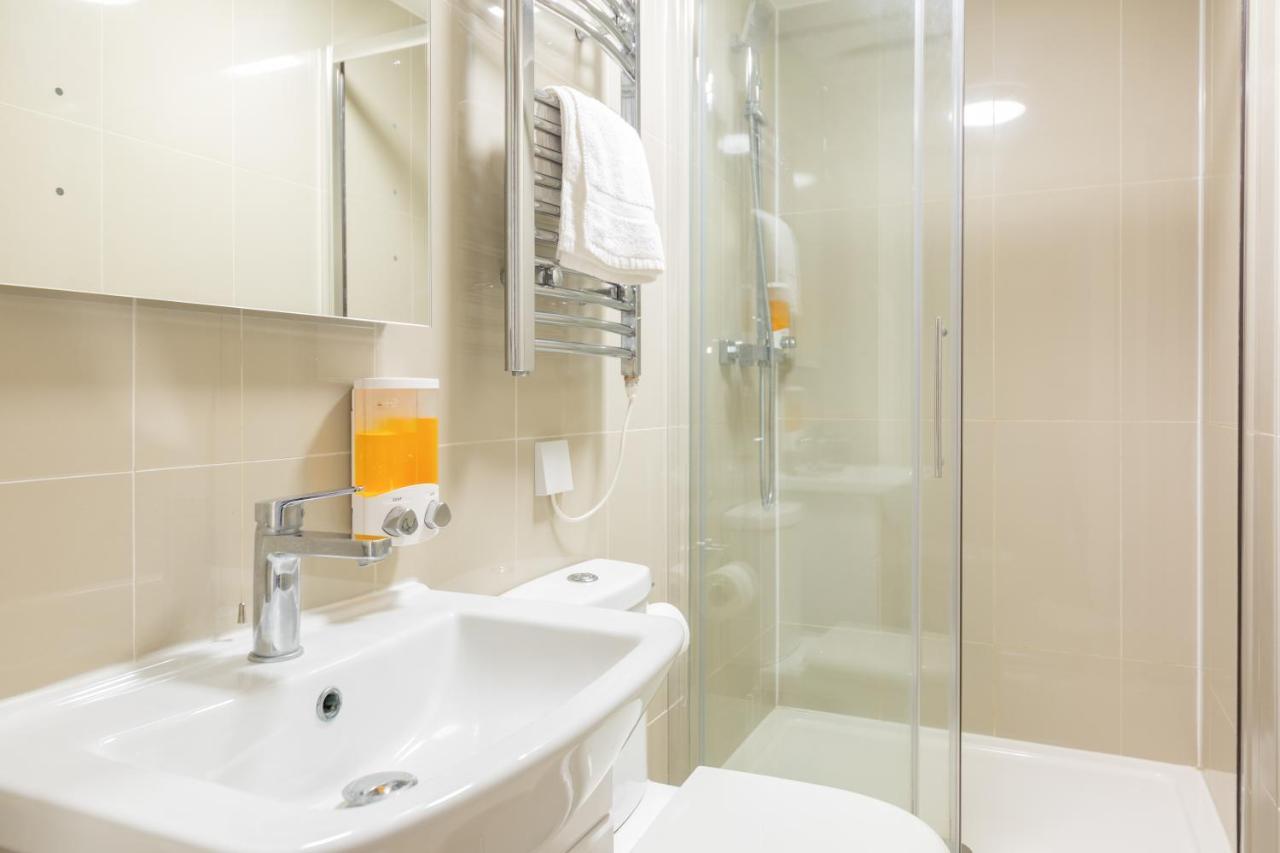 Book Today At Metro Serviced Apartments Bedford - Metro House ,Free Wifi Ngoại thất bức ảnh
