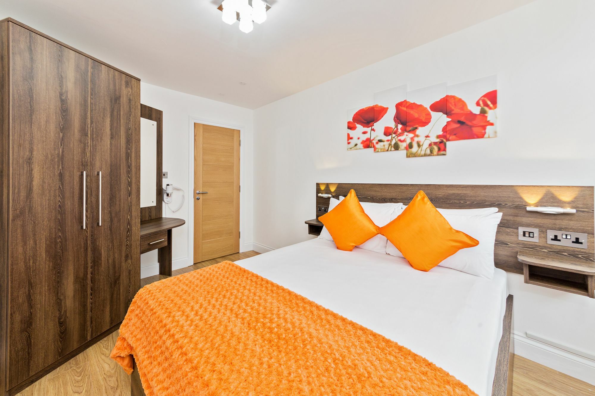 Book Today At Metro Serviced Apartments Bedford - Metro House ,Free Wifi Ngoại thất bức ảnh